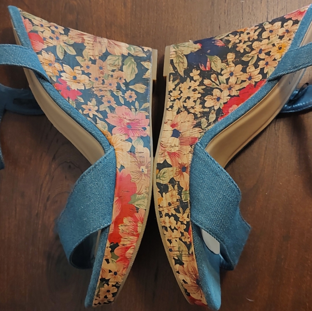 Jasmine denim floral wedges size 9 - Picture 11 of 11